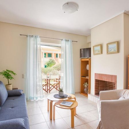 Dimeli Junior Apartment At The Beach Μπαρμπάτι Εξωτερικό φωτογραφία