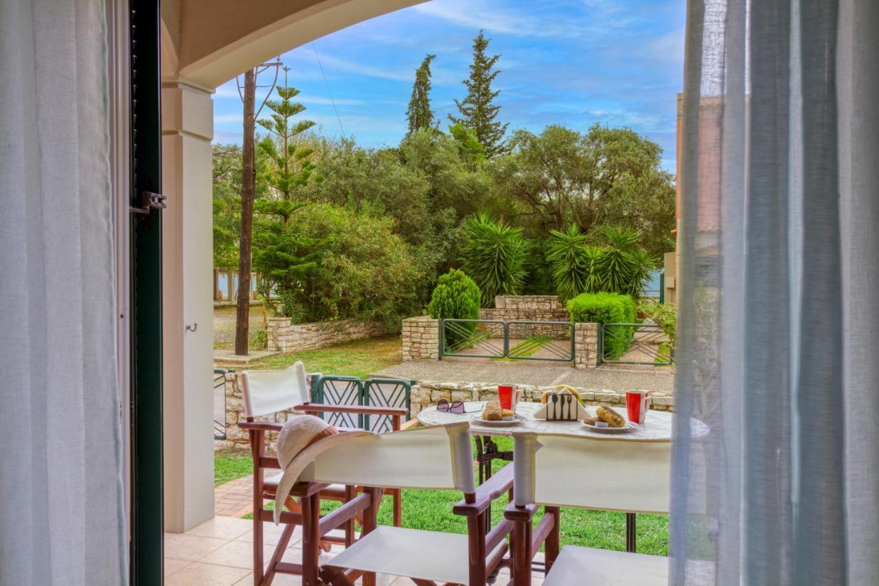 Dimeli Junior Apartment At The Beach Μπαρμπάτι Εξωτερικό φωτογραφία